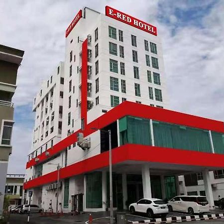 E-Red Hotel Melaka Exterior foto